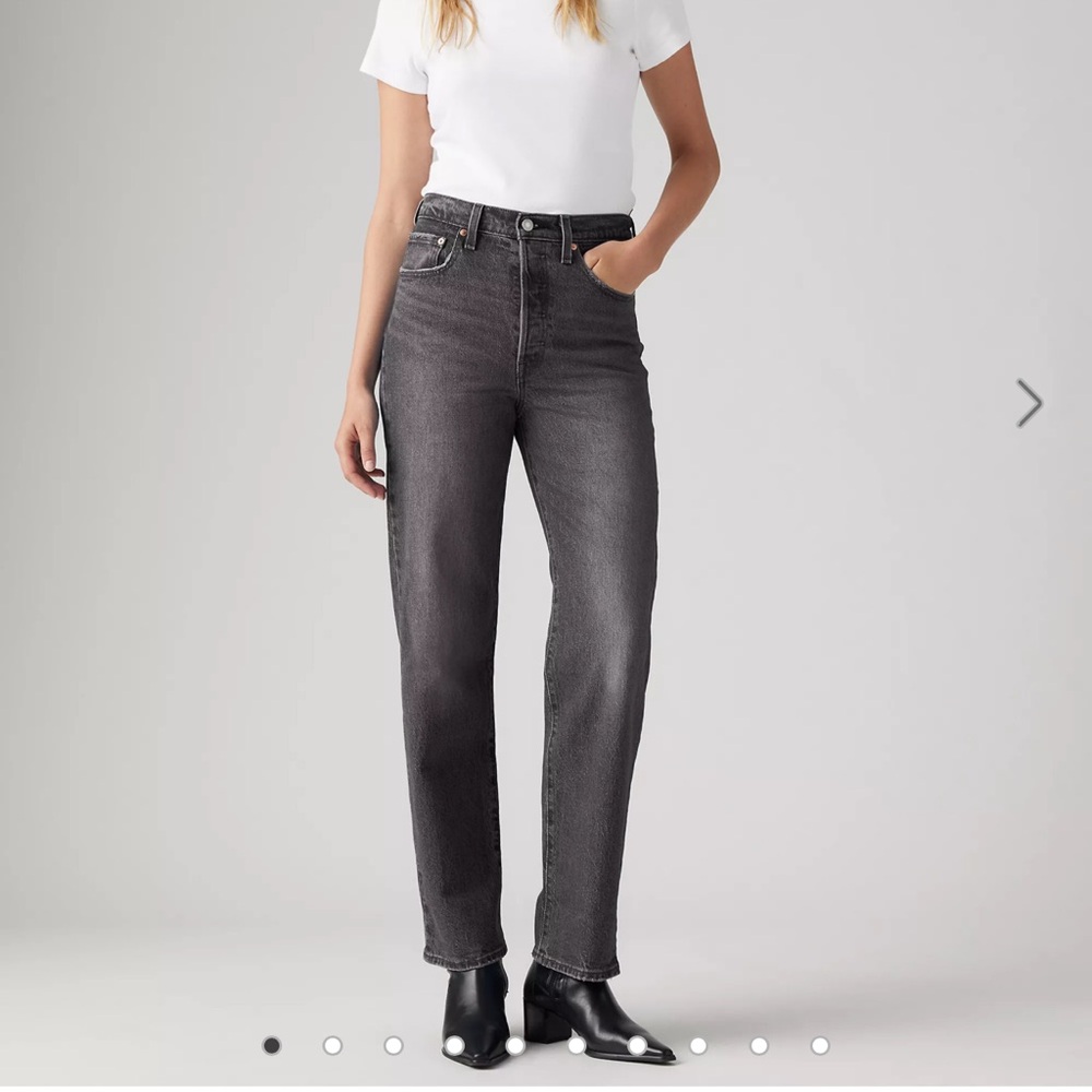 Levi’s Ribcage Straight Ankle in Feelin’ Cagey